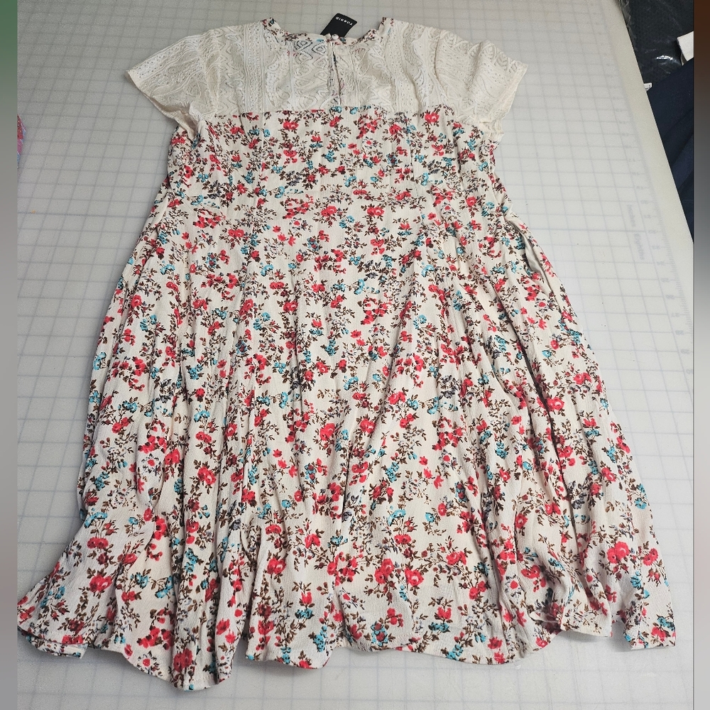 Floral Mini Washable Gauze Lace Yoke Trapeze Dress - Picture 4 of 11